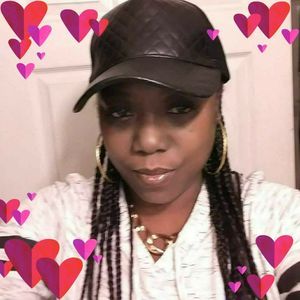 Meet your Posher, Kendra